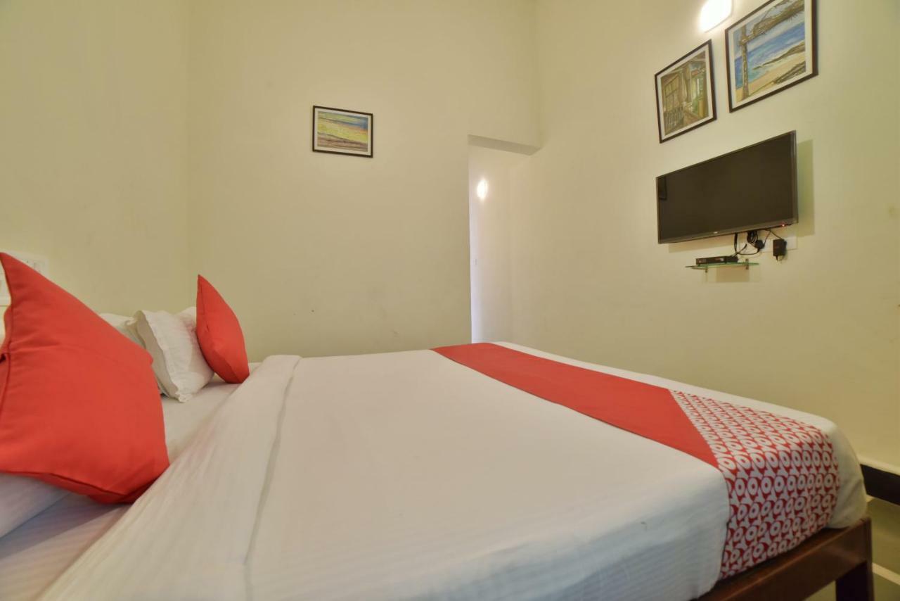 Big Daddy'S Inn Candolim Εξωτερικό φωτογραφία